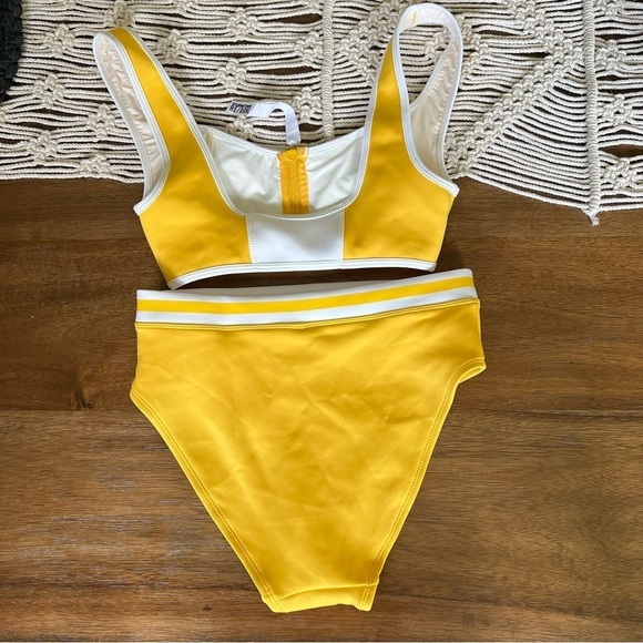 RE/DONE x SOLID & STRIPES YELLOW TWO PIECE SWIMSUIT SIZE S/M - Picture 3 of 11